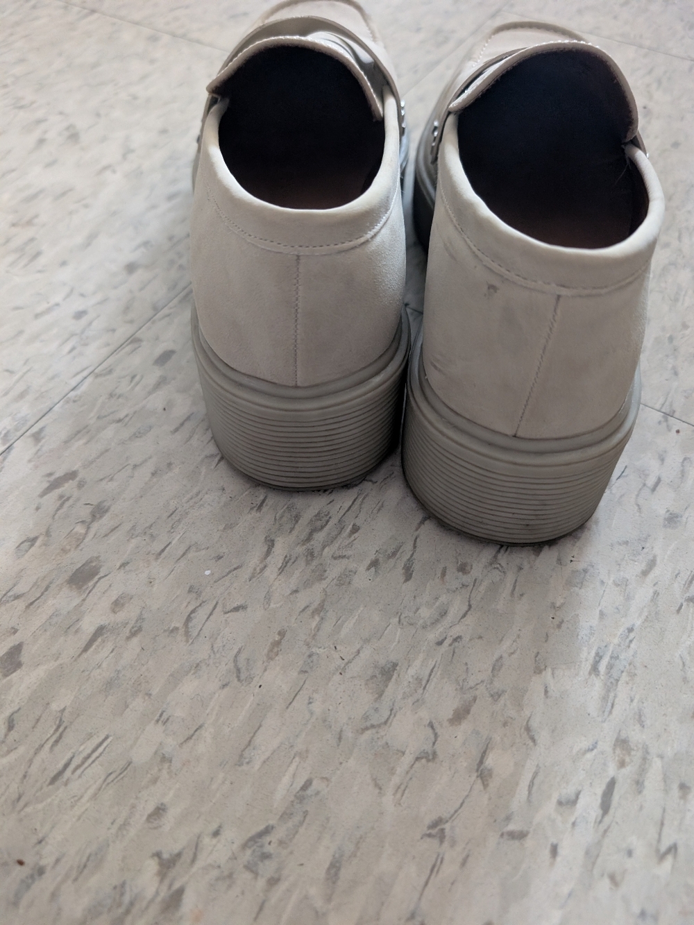 Women's LIMITLESS Call It Spring Cream Platform Loafers - Picture 3 of 6